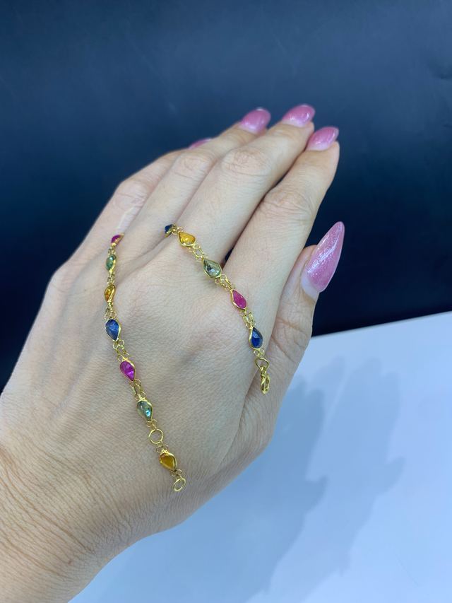 สร้อยมือพลอย